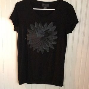 Gracia Tshirt with vegan leather accent